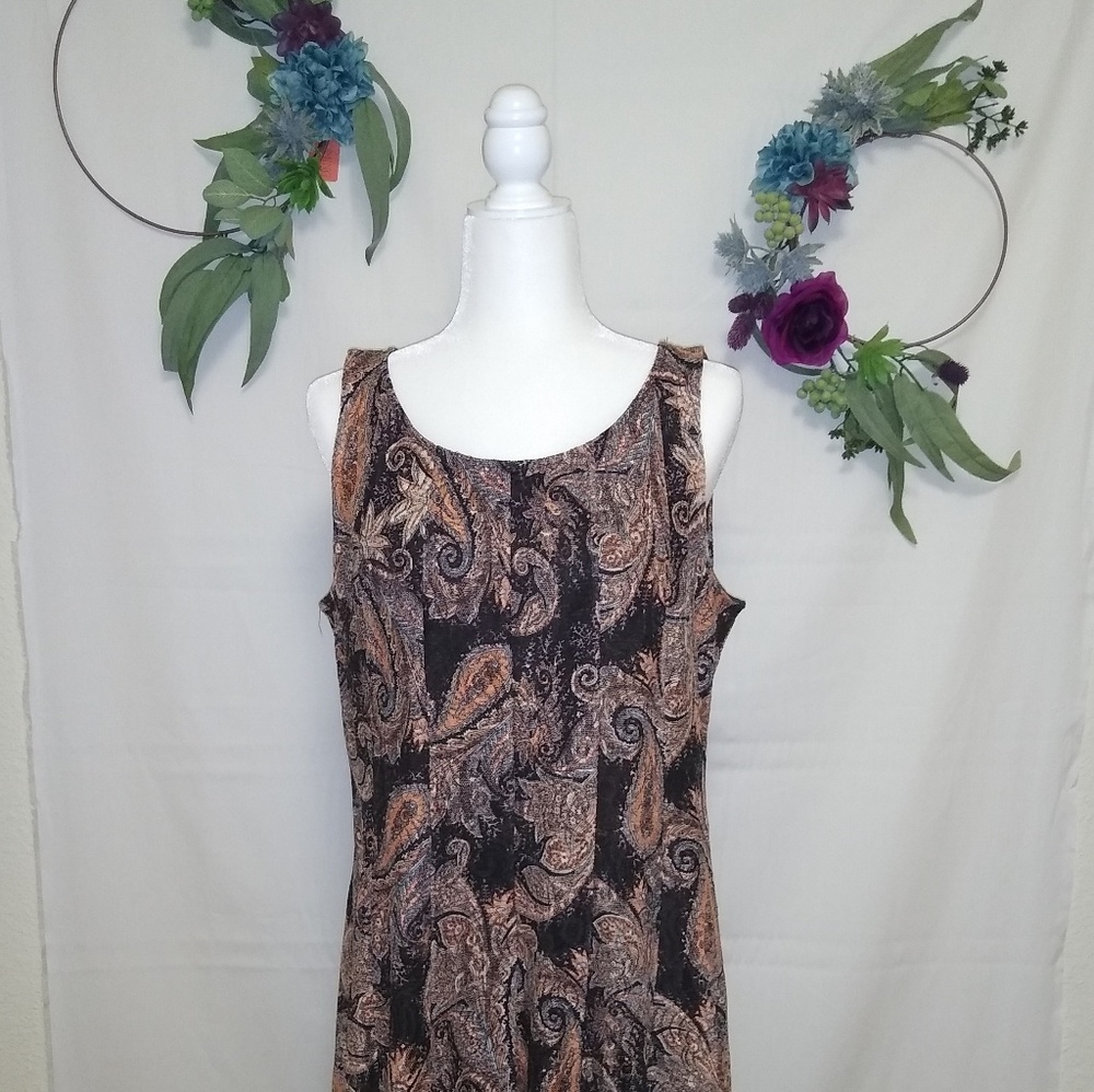 🍁Brown and Rust Paisley lace dress